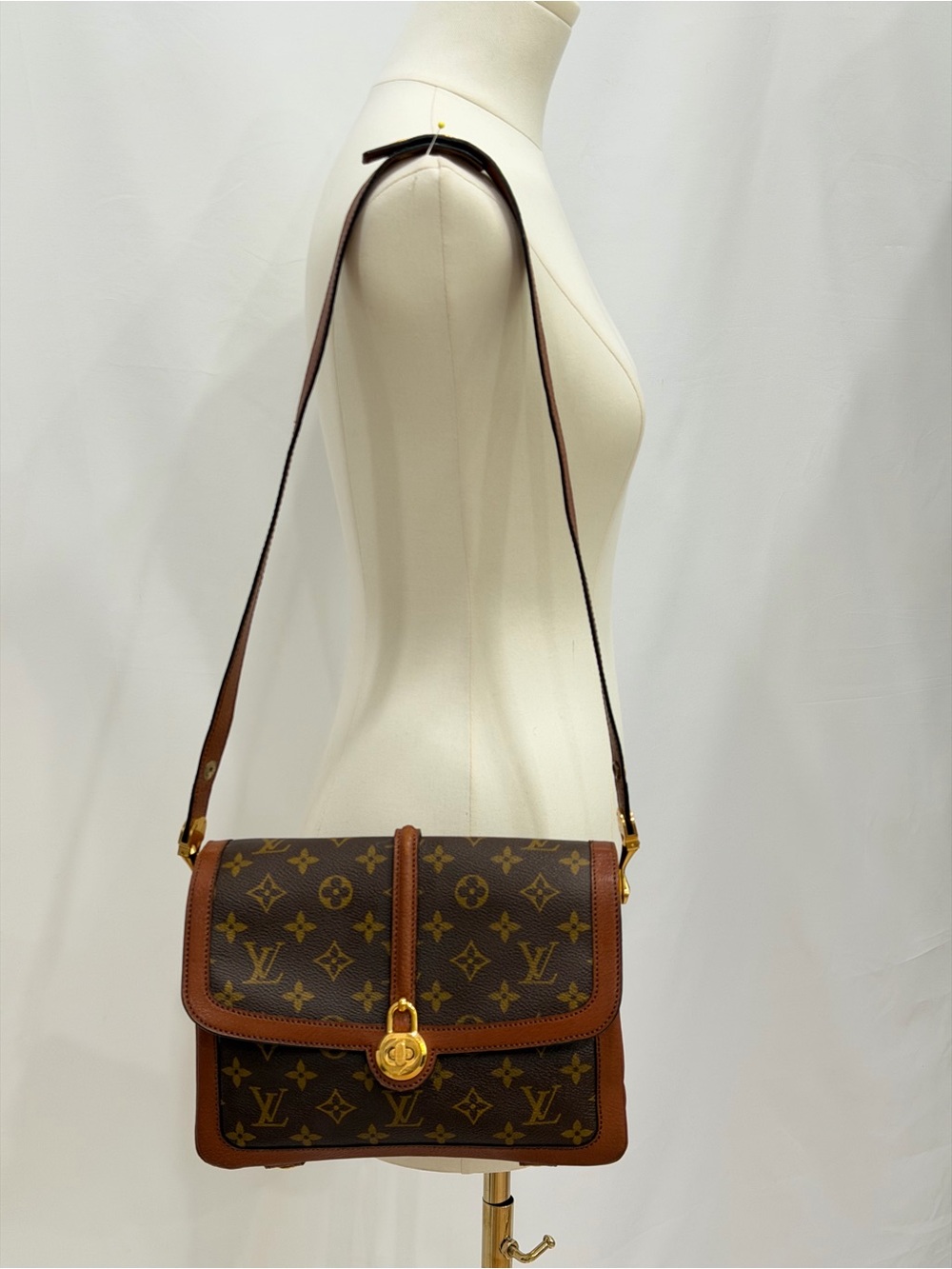 Louis Vuitton Vintage Monogram Sac Vendome Shoulder Bag